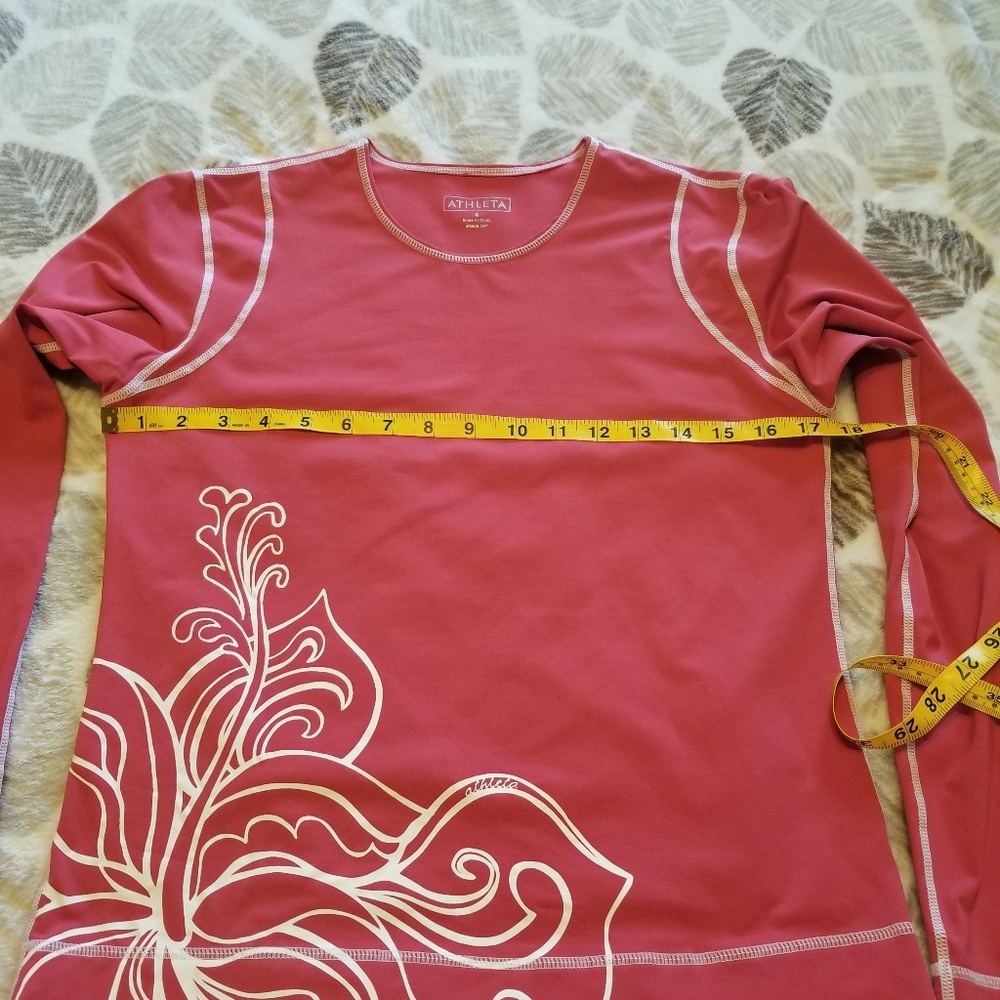 Athleta Rashguard - Picture 7 of 8